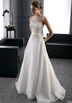 Свадебное платье V47901. А-силуэт, длинное со шлейфом.